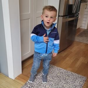 Meet your Posher, Wendy